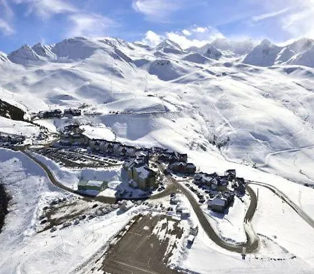 T2 Vue Sur Pyrenees