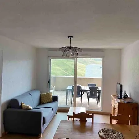 T2 Vue Sur Pyrenees * Germ