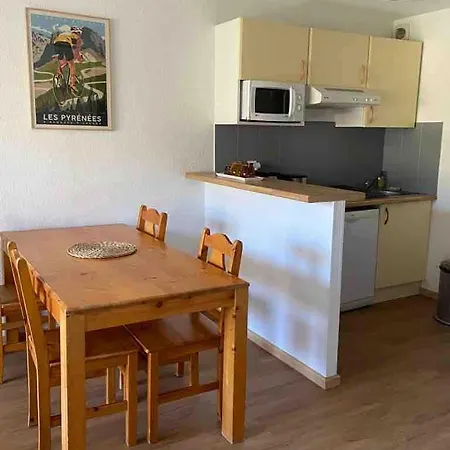 Apartment T2 Vue Sur Pyrenees